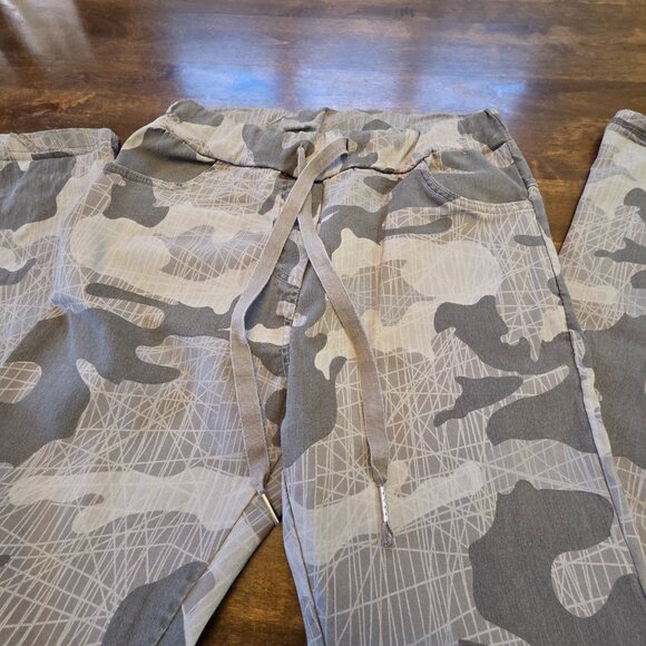 Venti6 Women's Pencil Sketch Mocha Camo Jogger - Size S - Picture 4 of 8